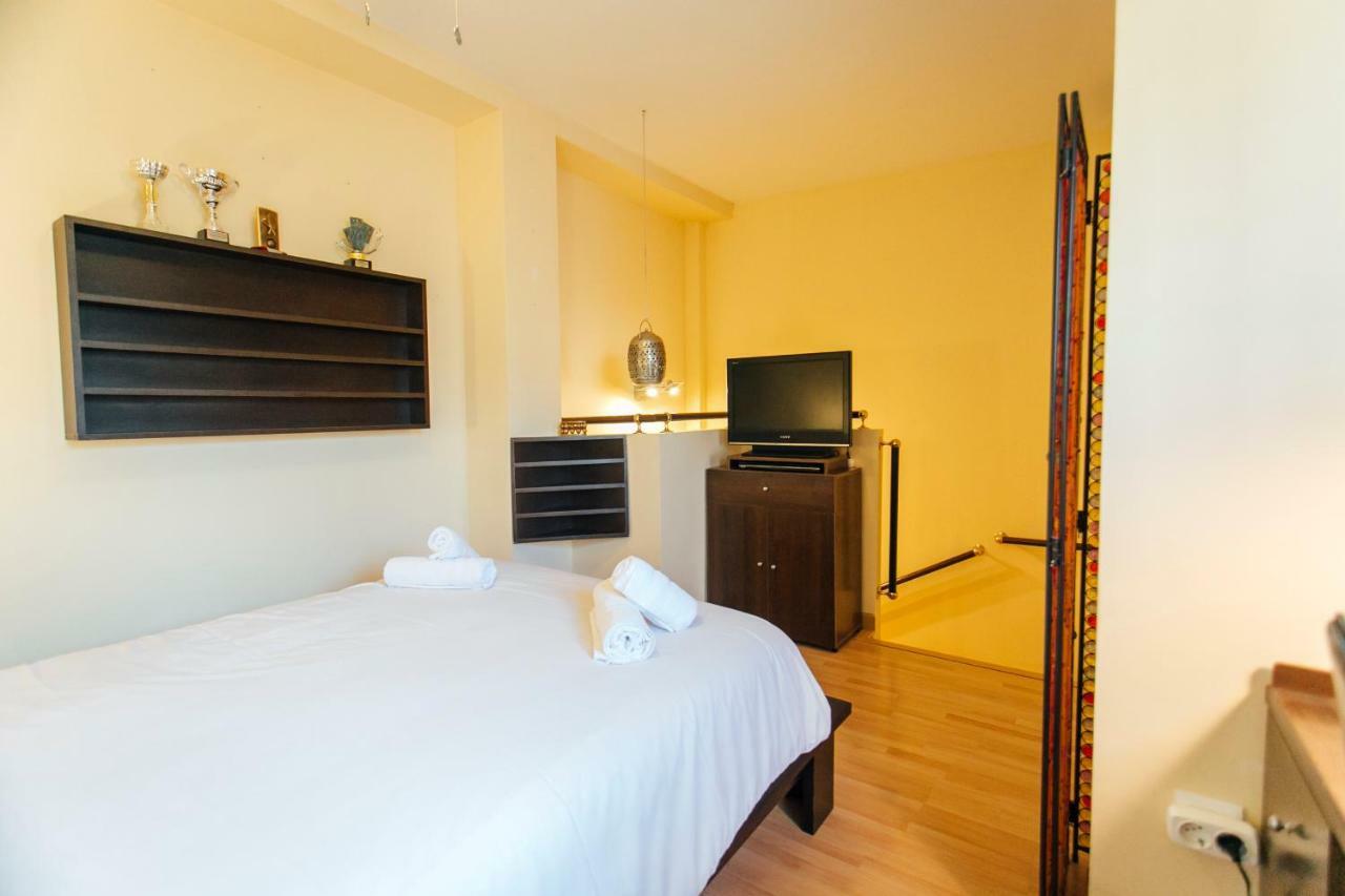 Bright Duplex W/ Terrace Daire Sevilla Dış mekan fotoğraf